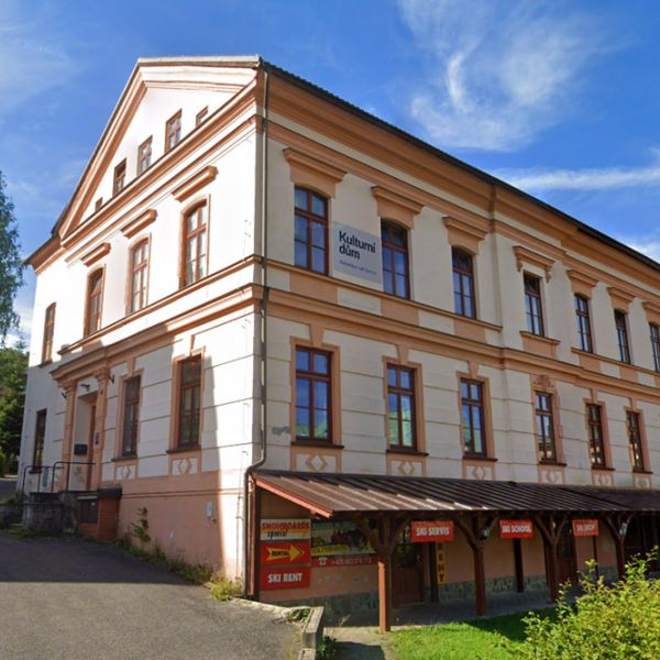 Kulturn&iacute; dům